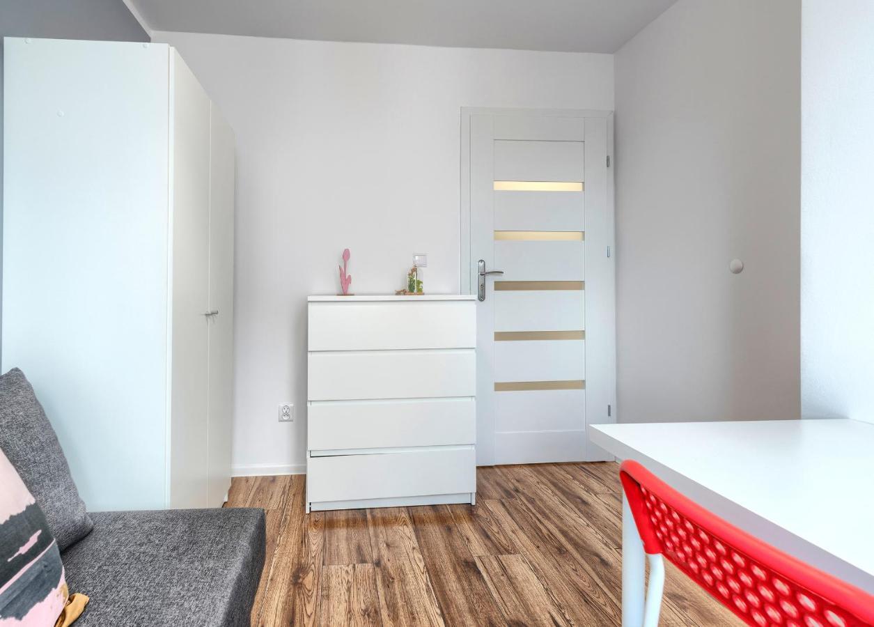 Pokoje Gdansk Zabianka - Bitwy Oliwskiej 15 Apartment Bagian luar foto