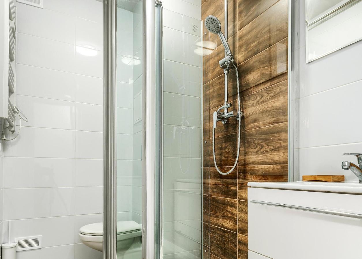 Pokoje Gdansk Zabianka - Bitwy Oliwskiej 15 Apartment Bagian luar foto